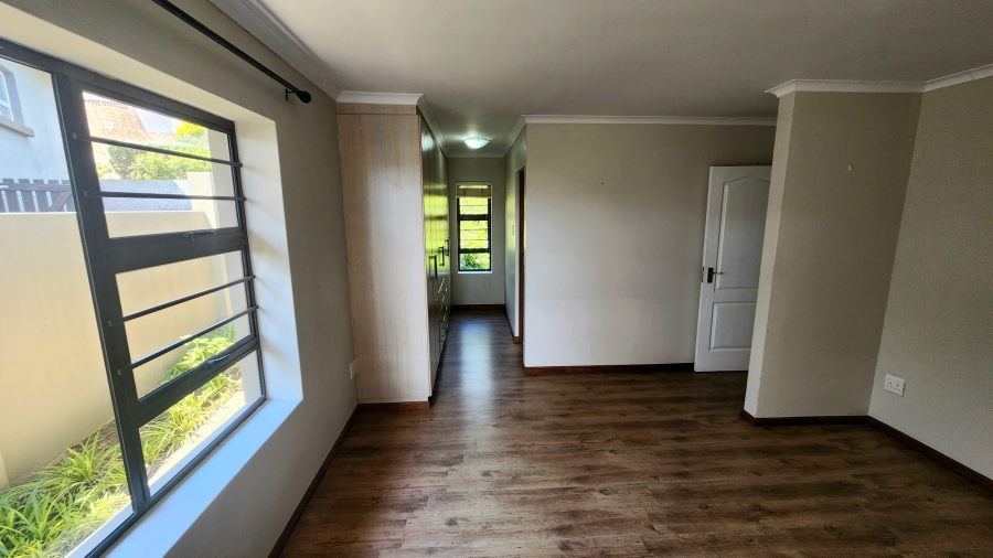 4 Bedroom Property for Sale in Monte Christo Western Cape